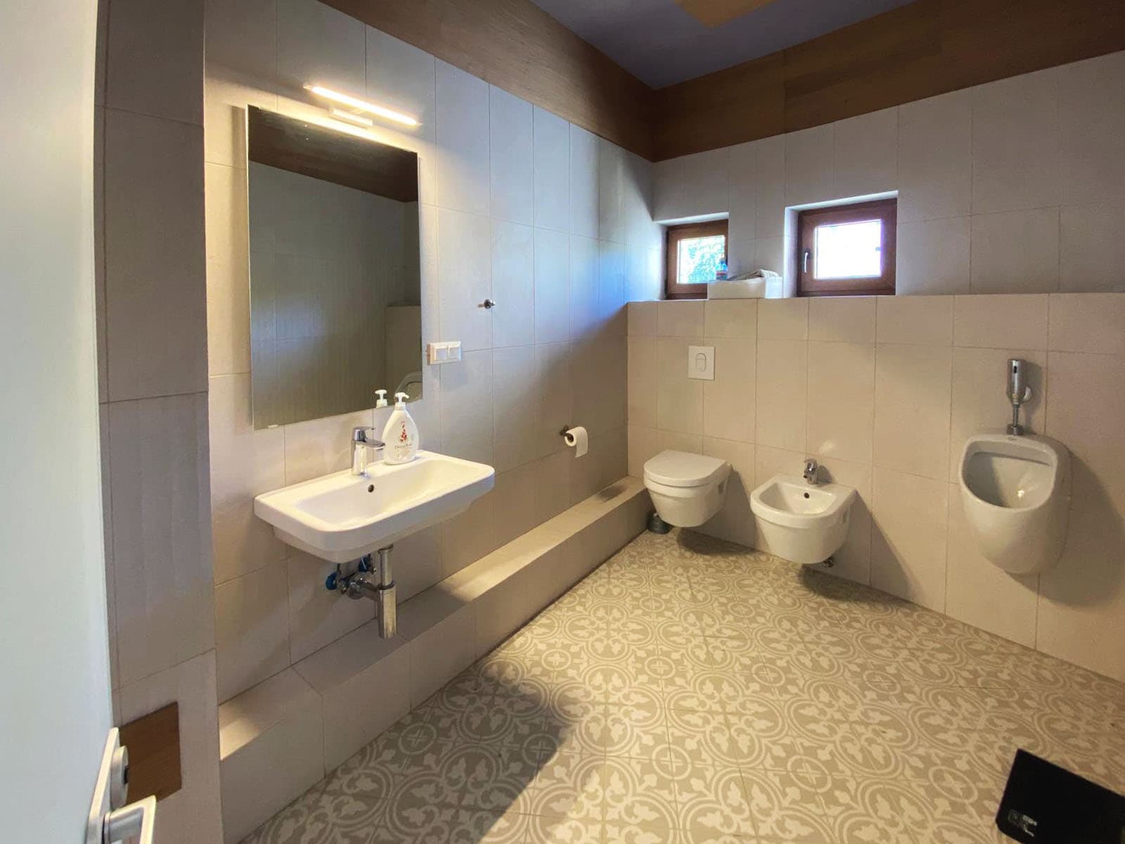 Baie la Casa Zorilor, a doua vedere